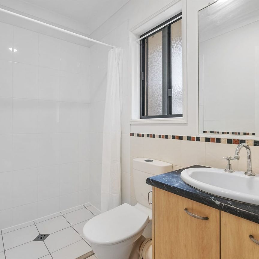 Private & Sapcious Apartment With a Leafy Outlook - Photo 1