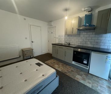 Buckingham Street, AYLESBURY - Photo 2