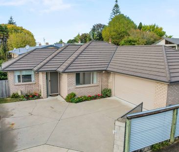 Three Bedroom Brick Home - Photo 1