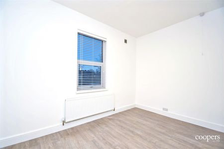 3 bedroom apartment - Photo 4