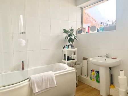 School Lane, Chilwell, NG9, Property for rent - Photo 3