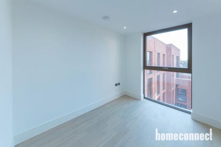 3 bedroom flat to rent - Photo 5