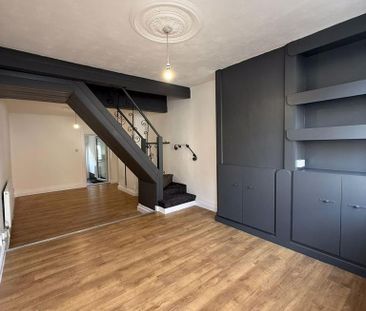 2 bedroom terraced house to rent - Photo 5