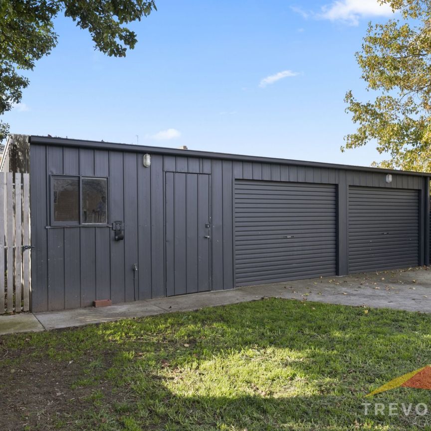 12 Lonsdale St, Redan VIC 3350 - Photo 1
