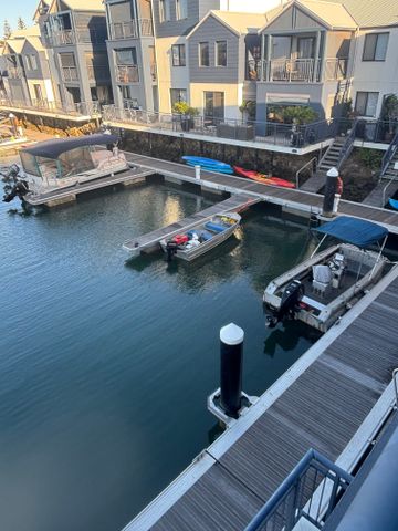 Halls Head - Photo 5