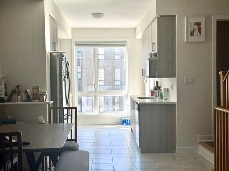 For Lease - 85 Stauffer Crescent, Markham, Ontario - Photo 3