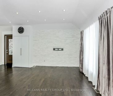 81 Aurora Heights Drive #Aurora - Photo 1