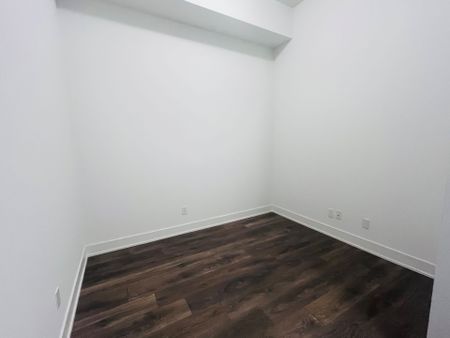 For Lease - 2481 Taunton Road Unit# 407, Oakville, Ontario - Photo 5