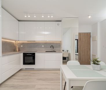 NOWE przestronne 2 pokoje Miejsce postojowe - Photo 2