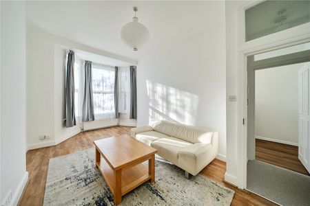 Holloway Road, N19, London - Photo 4