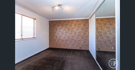 Discover this ideally situated Upstairs Rental Property with shed.OPEN HOUSE INSPECTION TIME CHANGE WEDNESDAY 10th 4pm-5pm - Photo 4