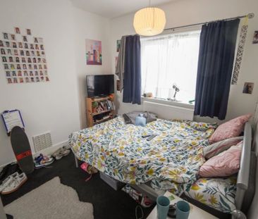To Rent Heathwood Road, Winton, Bournemouth, BH9 £2,700 pcm Tenancy... - Photo 6