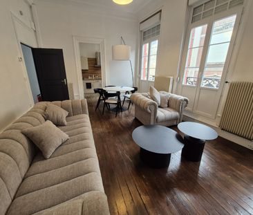 Location Appartement 2 pièces 55m² CAMBRAI 59400 - Photo 2