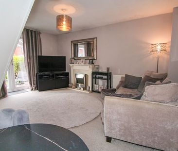 Fawn Crescent, Hedge End, Southampton - Photo 1