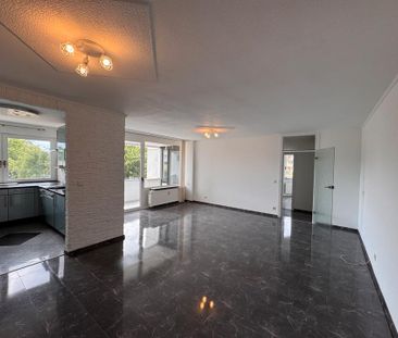 Renovierte 4 Zimmer Wohnung mit Balkon in Mainz Gonsenheim - Photo 2