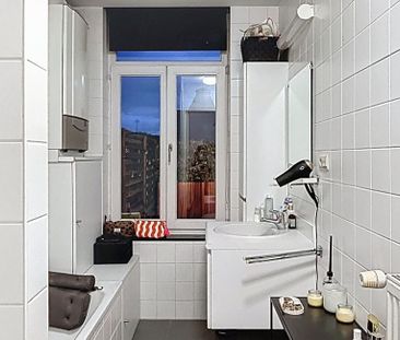 Appartement te huur in Kortrijk voor € 745 met 1 slaapkamer - Photo 4