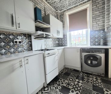 Kingsley Place, Halifax - Photo 2