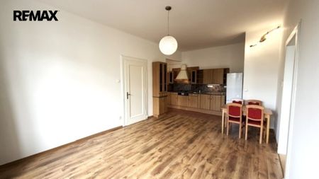 Pronájem bytu 2+kk v osobním vlastnictví 72 m², Praha 4 - Nusle - Фото 5