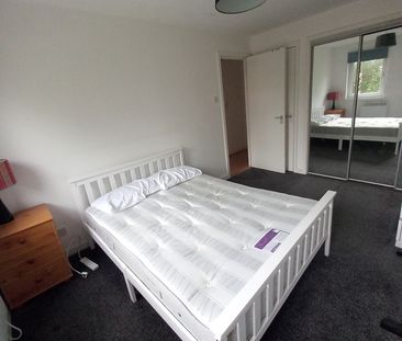 1 Bed Flat, Burnhill Quadrant, G73 - Photo 3