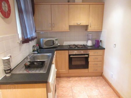 Great Apartment, 5a Canterbury Street, Queens Botanic Area, Belfast, BT7 1LB - Photo 5