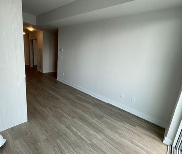 For Lease - 4130 Parkside Village Drive Unit# 708, Mississauga, Ont... - Photo 6