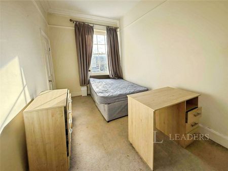 property to rent Priory Street, Cheltenham, GL52 - Photo 3