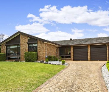 MODERN 3 BEDROOM HOME - Photo 3