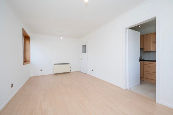 134 Oldcroft Place, AB16 5UD, Aberdeen - Photo 1