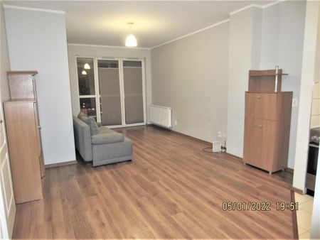 Duża kawalerka z balkonem, ul. Santocka - Photo 3