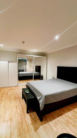 9 Greenknowe Ave-HSA0069, Sydney - Photo 4
