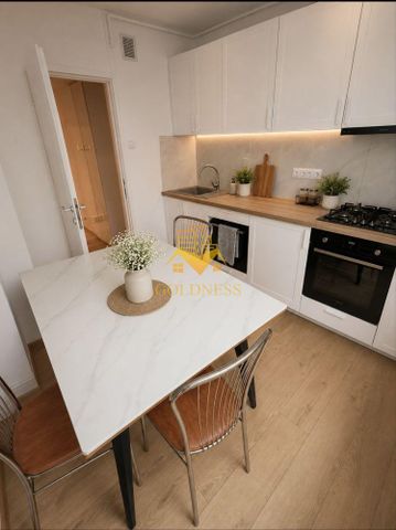 Închiriază Apartament 3 camere Plopilor - Fotografie 3