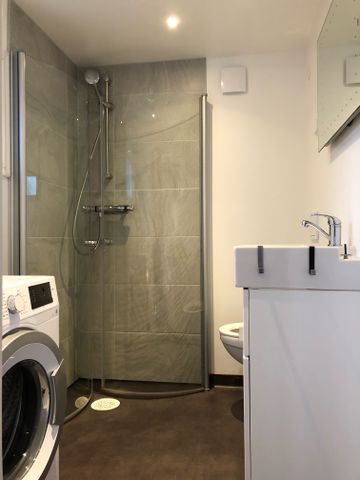 Lavretsvägen, Botkyrka - Photo 5