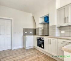 2 BEDROOM House - Mid Terrace - Photo 6