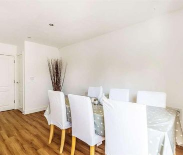 Four Oaks, Hurst Green, RH8 - Photo 5