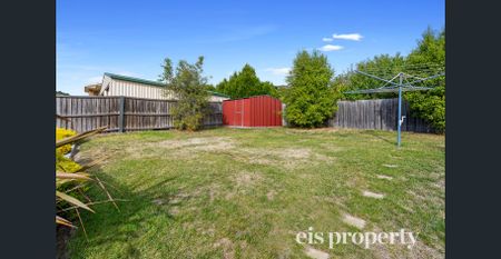 Three Bedroom Family Home - Photo 5