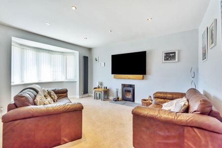 Branksome Close, Preston - Photo 2