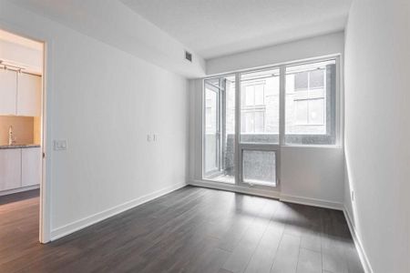 For Lease - 115 Blue Jays Way Unit# 806, Toronto, Ontario - Photo 3