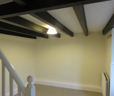 4 bedroom detached house to rent - Photo 6