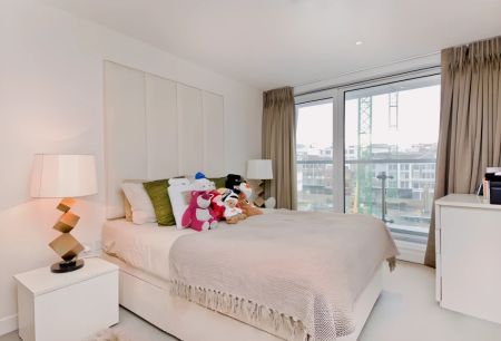2 Bedroom 2 Bathroom - Photo 2