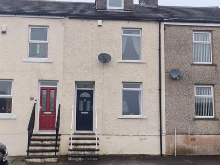 3 bedroom terraced house to rent - Photo 4