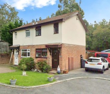 2 bedroom end of terrace house to rent - Photo 5