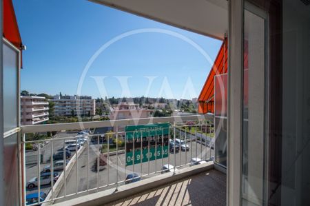 Cagnes centre Studio avec terrasse cave et parking au calme - Photo 3