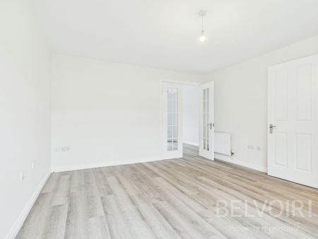 Semi-detached house to rent on - Photo 2