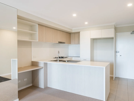 Modern Comfort and Convenience - Close to Everything - Photo 5