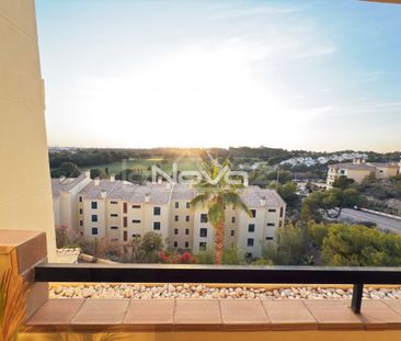 Noble luxury. Two bedroom apartment in a quiet urbanization overloo... - Photo 2