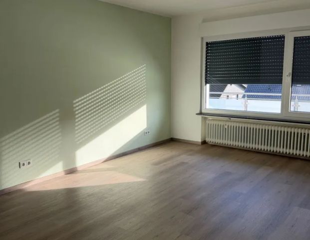 Geräumige 5-Zimmer-Wohnung mit Garten in Lindlar/Hartegasse - Photo 1