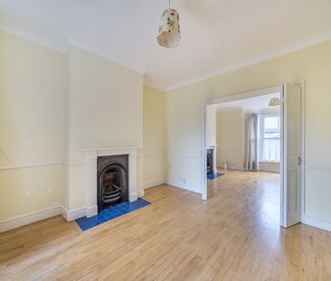 Brightfield Road, Lee, London, SE12 - Photo 3