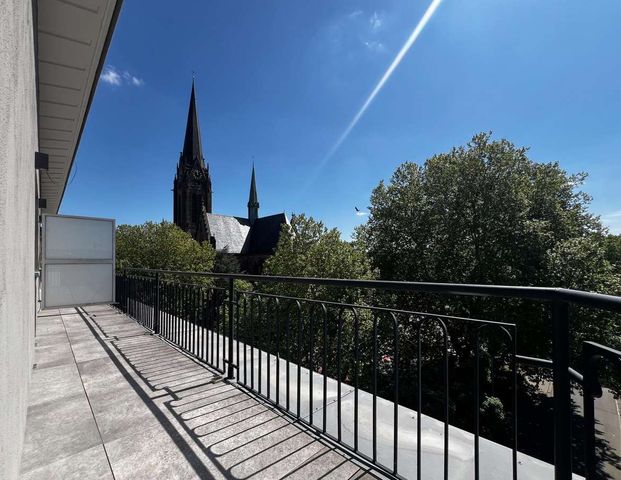 KL- Nähe Klinikum, 4 ZKB, Tageslichtbad, Balkon, moderne EBK - Photo 1