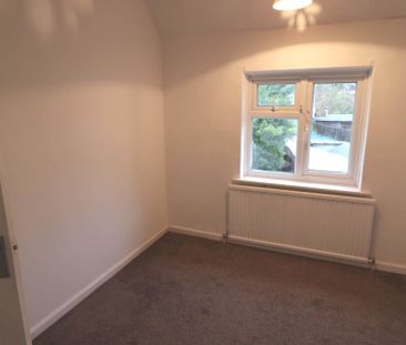 Totteridge Road, High Wycombe - Photo 2
