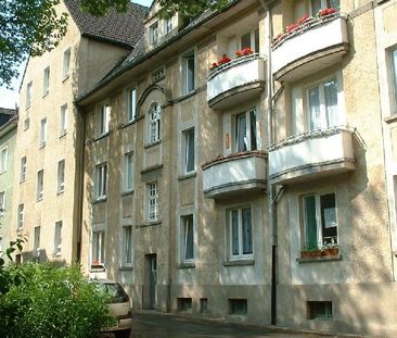 ** Sie suchen eine modernisierte Altbauwohnung in zentraler, dennoc... - Foto 6